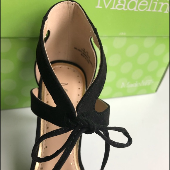 ✨HOST PICK black shoe Madeline heels shoes 7 NWT - Picture 4 of 8